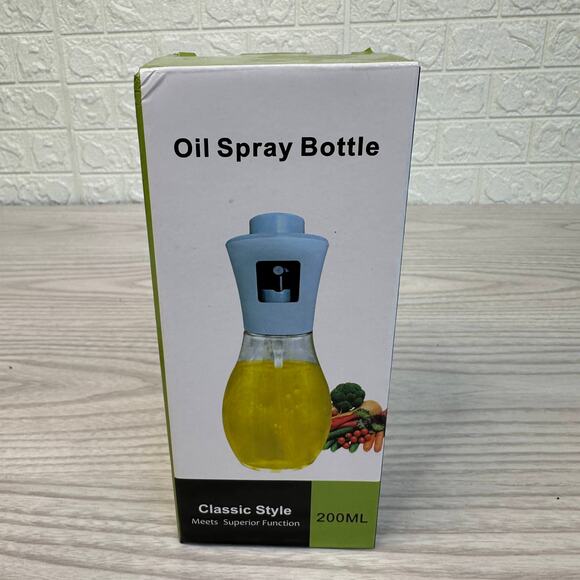 Oil Spray Bottle Classic Style 200ML Blue Lid Clear Glass Cooking Oil Dispenser - Picture 4 of 6